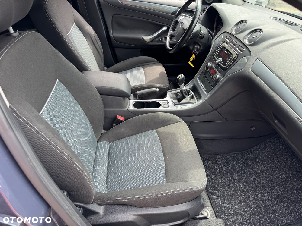 Ford Mondeo 1.6 Eco Boost Start-Stopp Champions Edition - 9