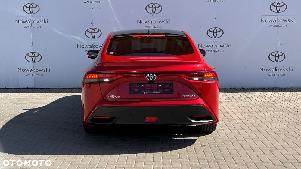 Toyota Mirai Executive - 13