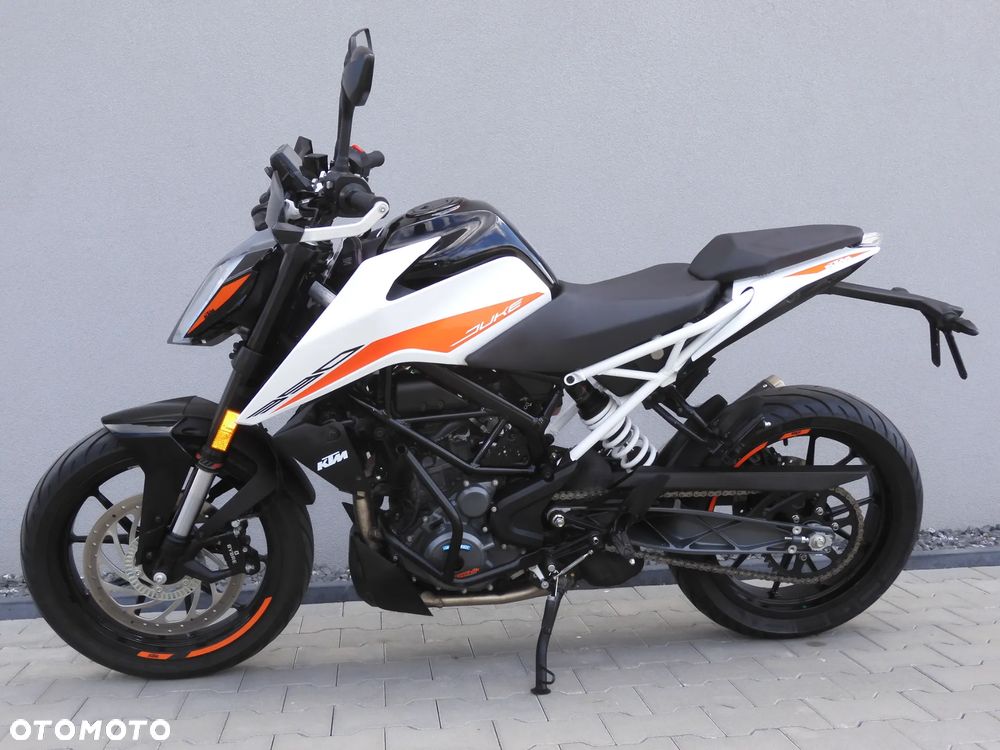 KTM Duke 390 - 28