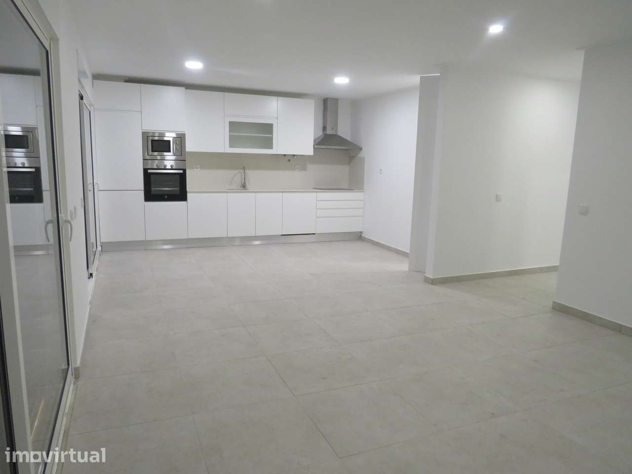 Nova construção,em Alhos Vedros Alta qualidade - Grande imagem: 2/4