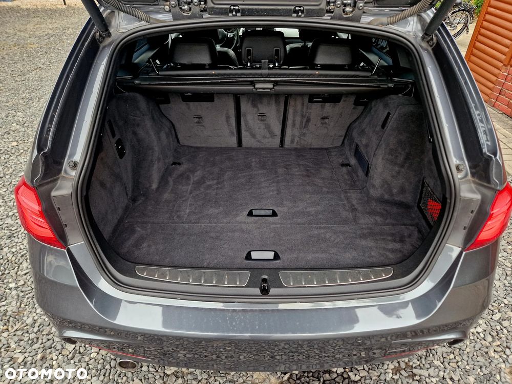 BMW Seria 3 318d M Sport - 25
