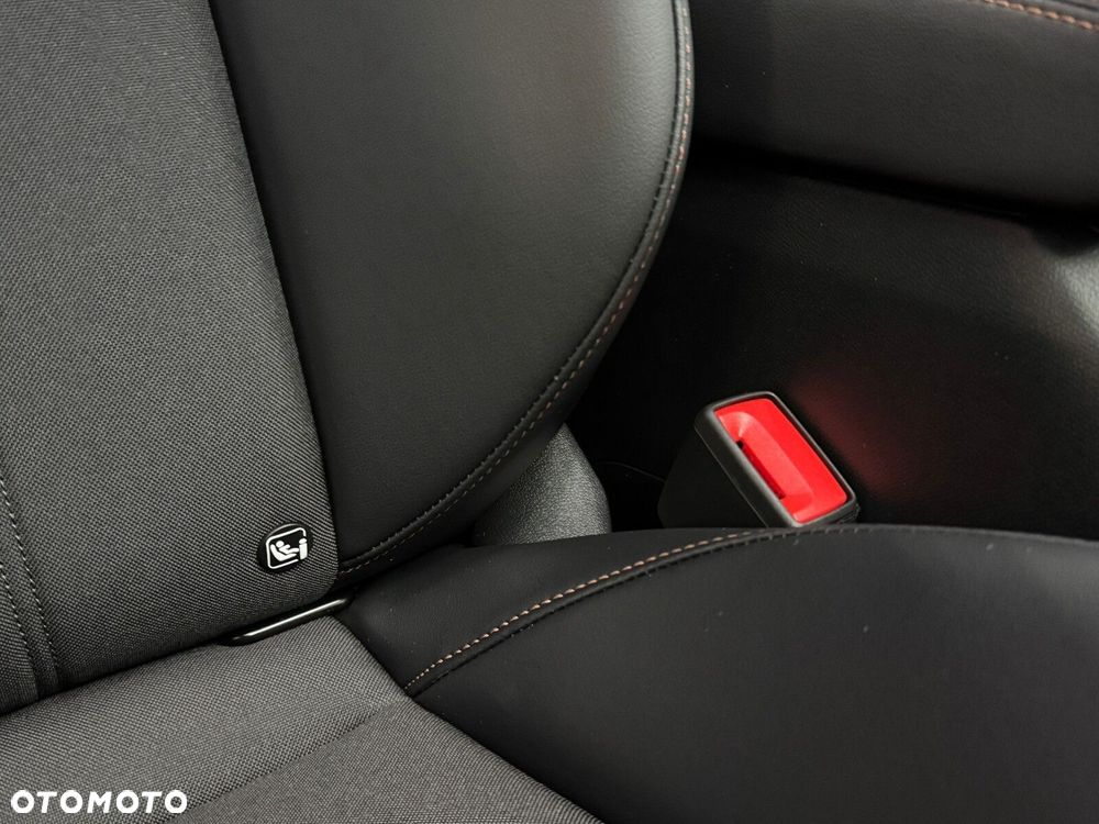 Cupra Formentor 1.5 eTSI mHEV DSG - 35