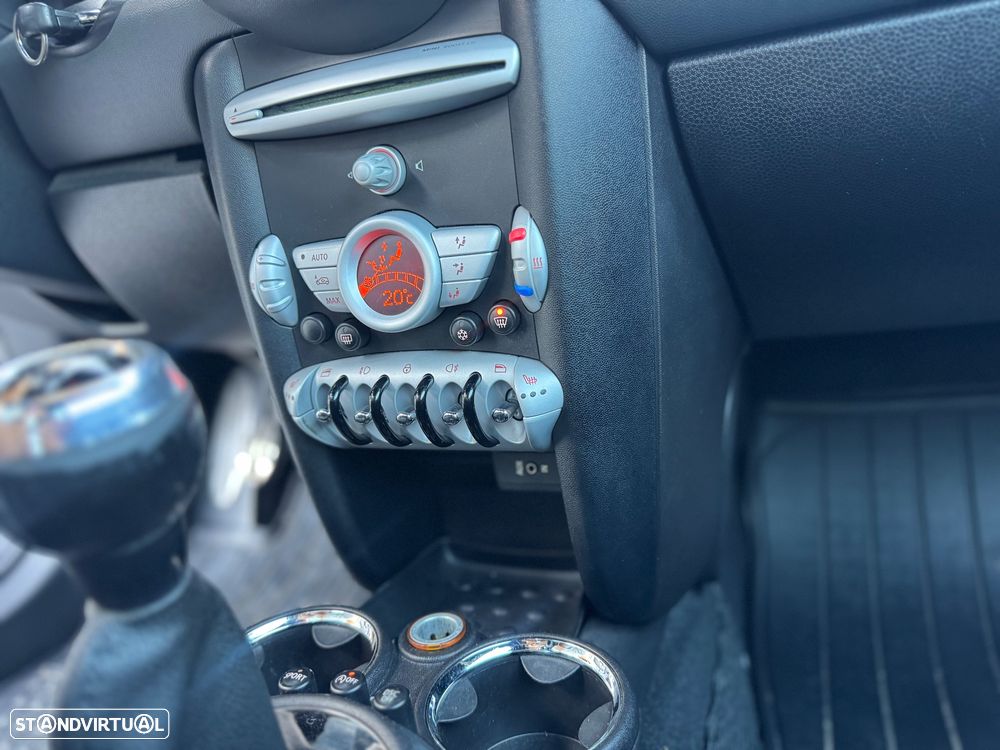 MINI 3 Portas Cooper S - 18