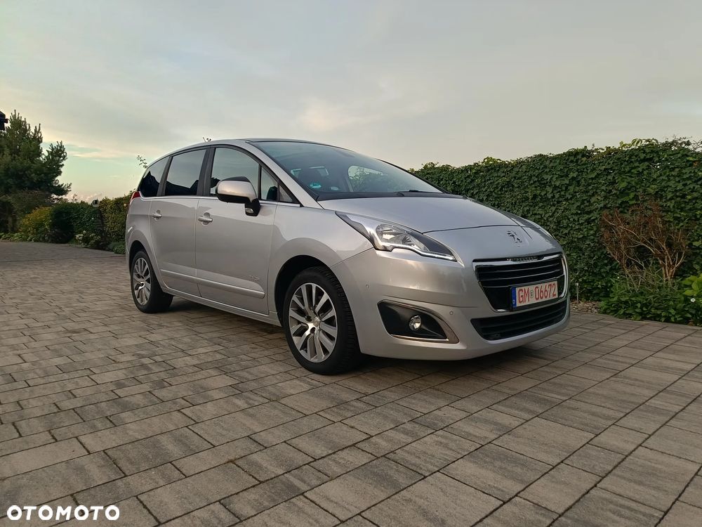 Peugeot 5008 HDI 160 Automatik Business-Line - 1
