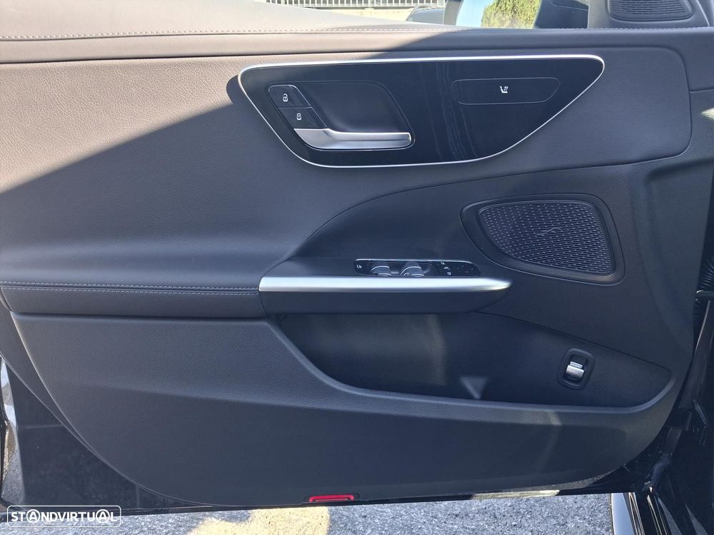 Mercedes-Benz C 300 d AMG Line - 8