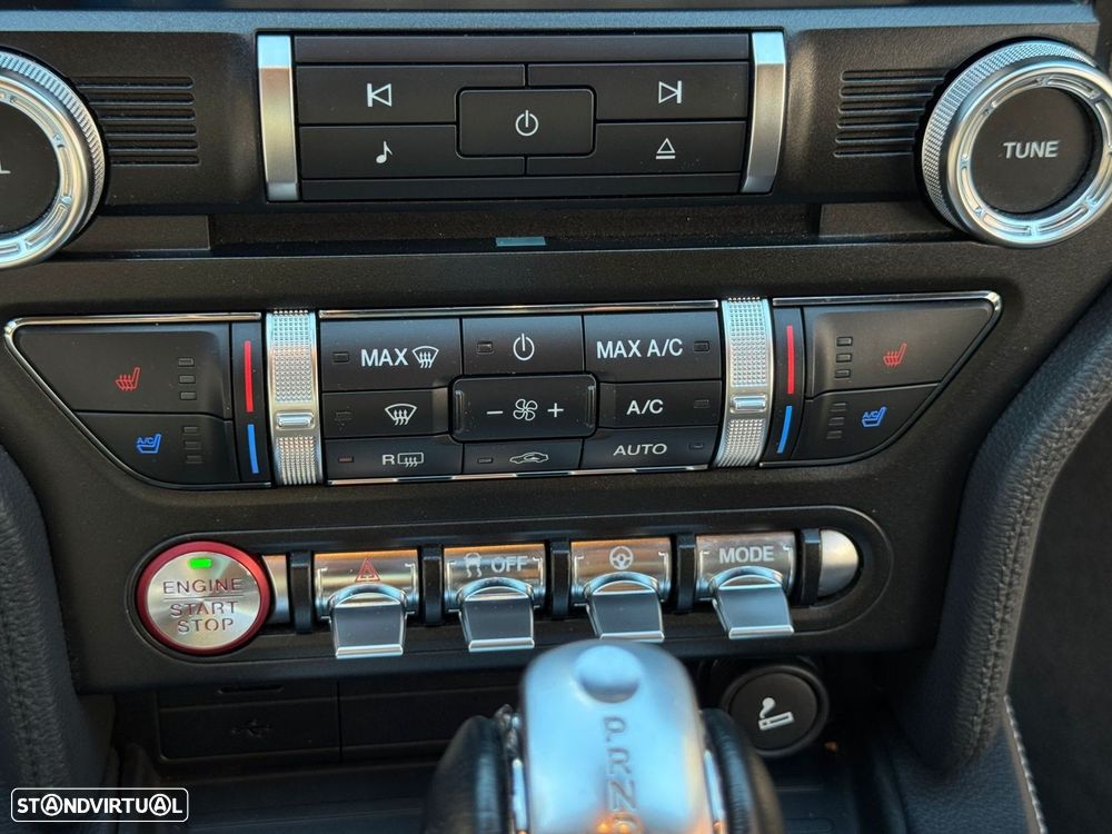 Ford Mustang 2.3i EcoBoost Aut. - 22