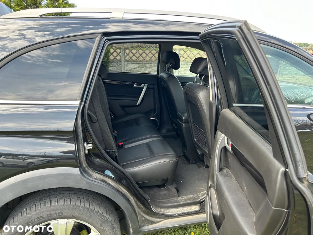 Chevrolet Captiva 2.2 D LTZ - 7