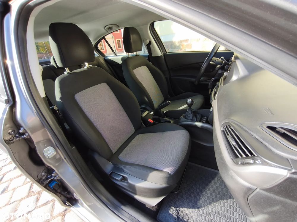 Fiat Tipo 1.4 16v Pop - 12