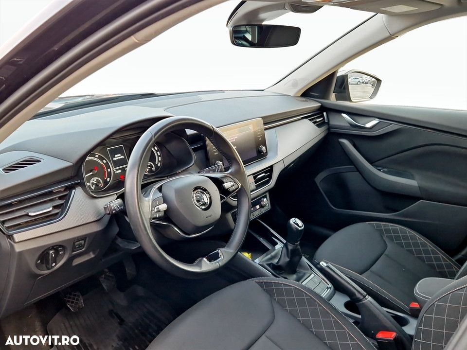 Skoda Kamiq 1.0 TSI Ambition - 17