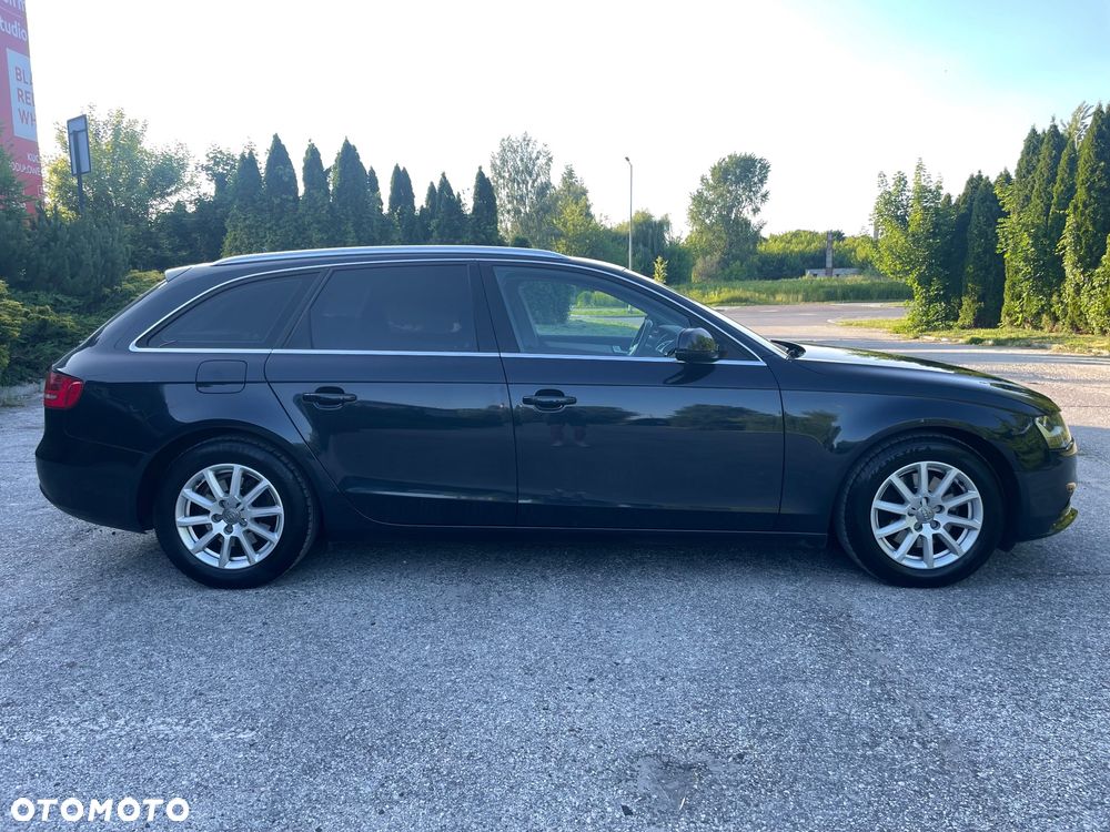 Audi A4 Avant 2.0 TDI ultra - 29