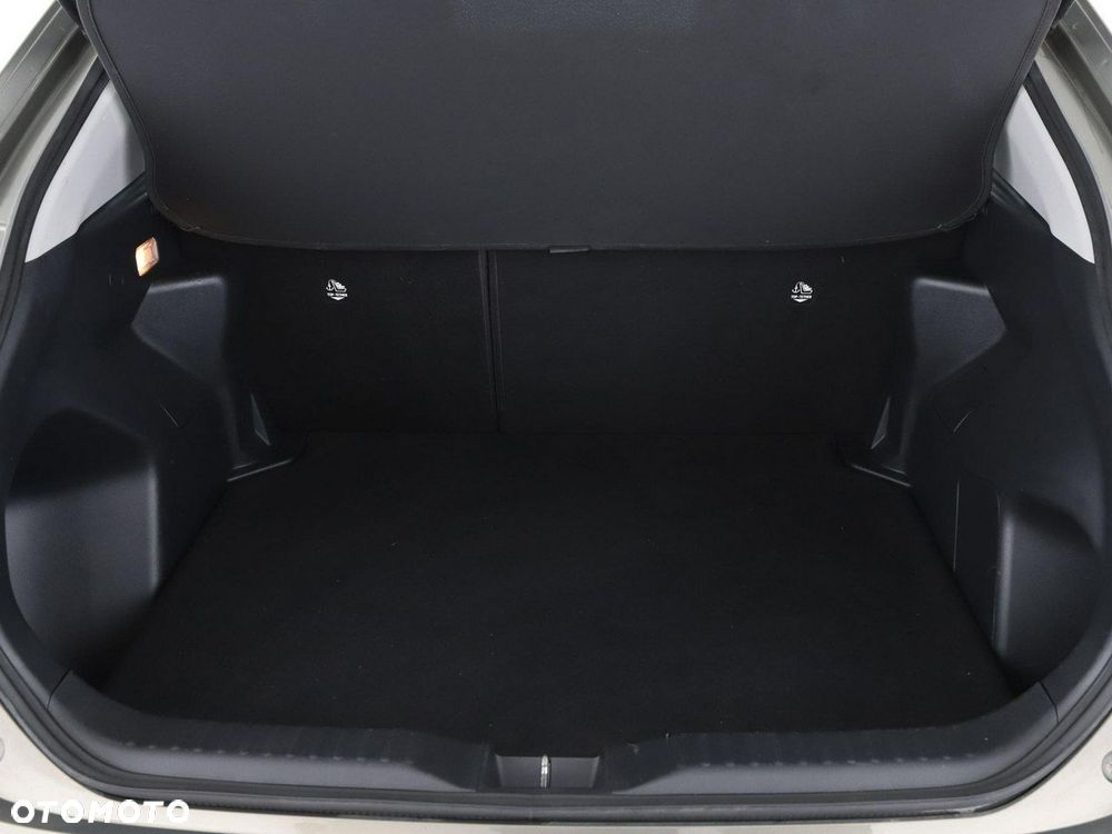Toyota Yaris Cross Hybrid 1.5 Dynamic - 21