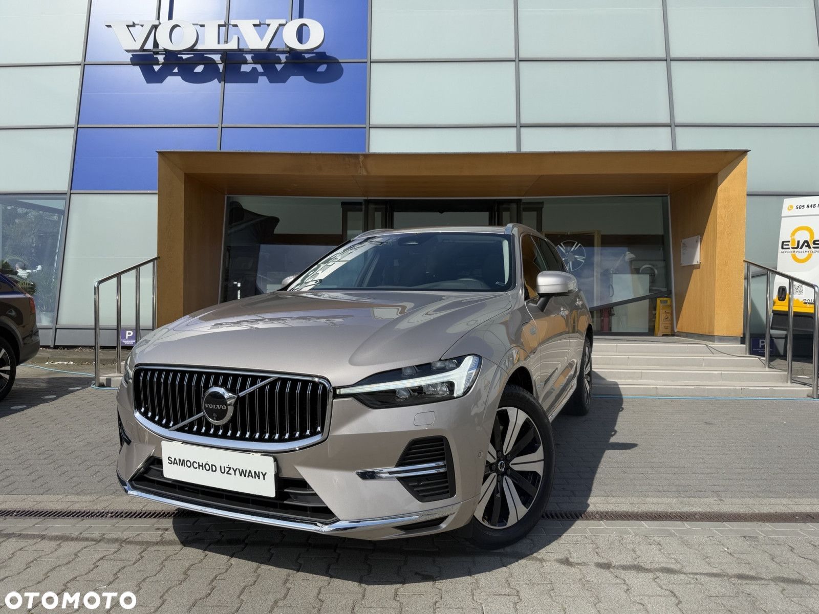 Volvo XC 60 - 1