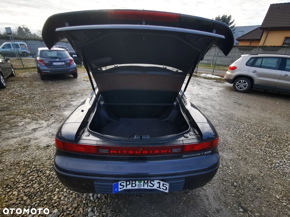 Mitsubishi 3000GT - 11