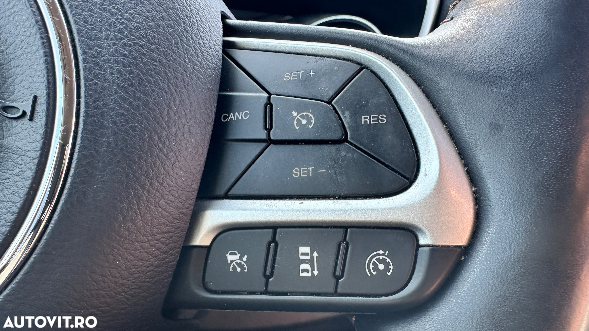 Jeep Compass 1.4 M-Air 4x2 Limited - 13