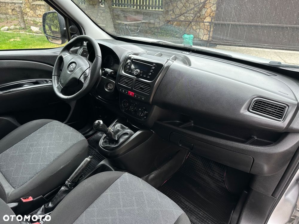 Opel Combo - 15