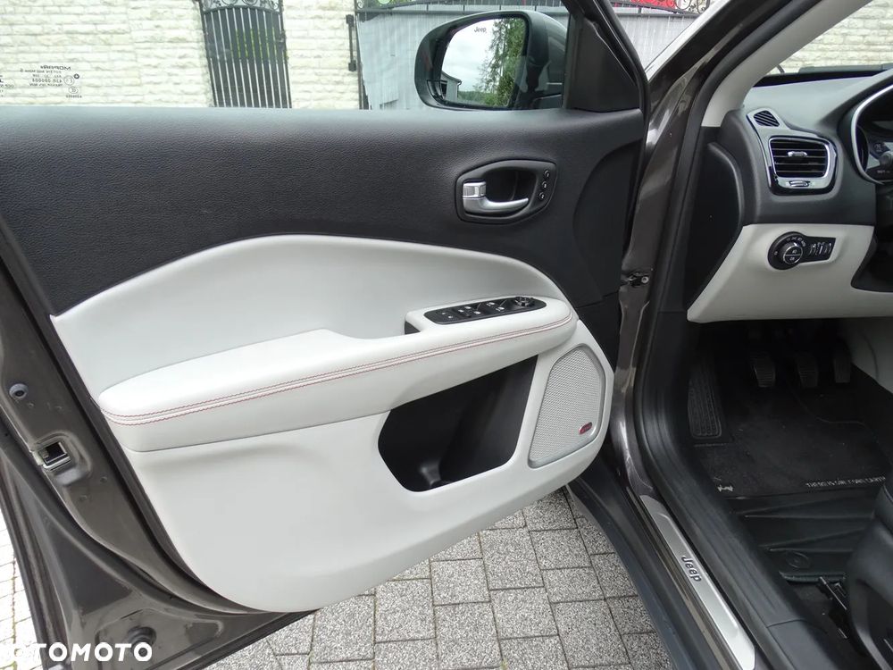 Jeep Compass 1.4 MultiAir Limited - 12