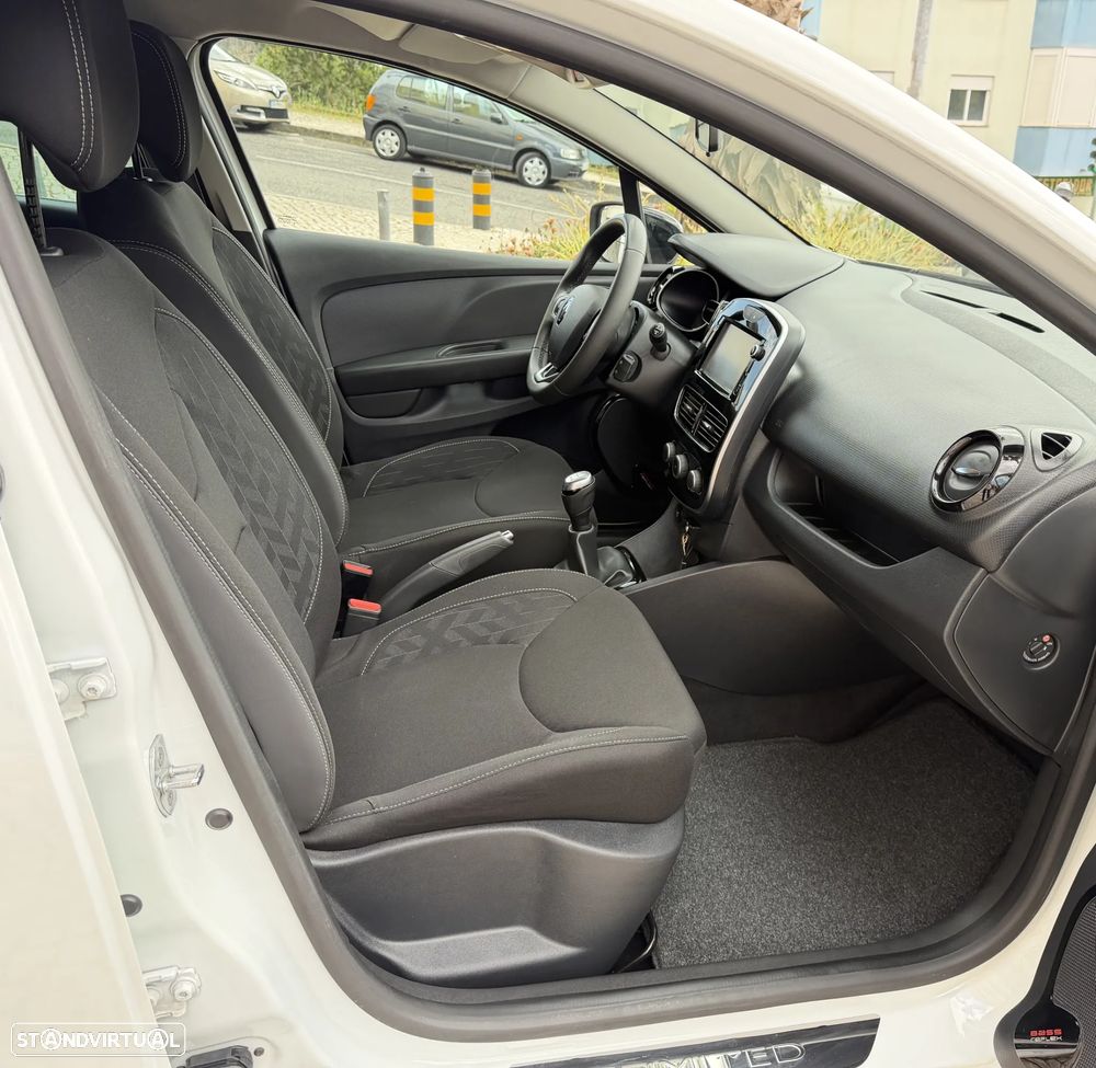 Renault Clio 0.9 TCe Limited - 16