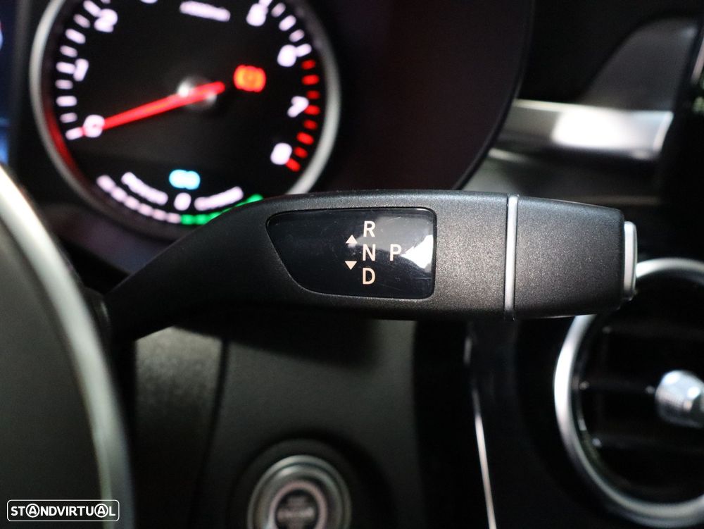 Mercedes-Benz GLC 300 e 4Matic - 17