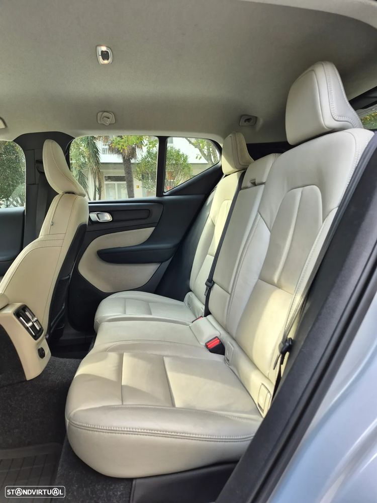 Volvo XC 40 1.5 T5 PHEV R-Design Expression - 24