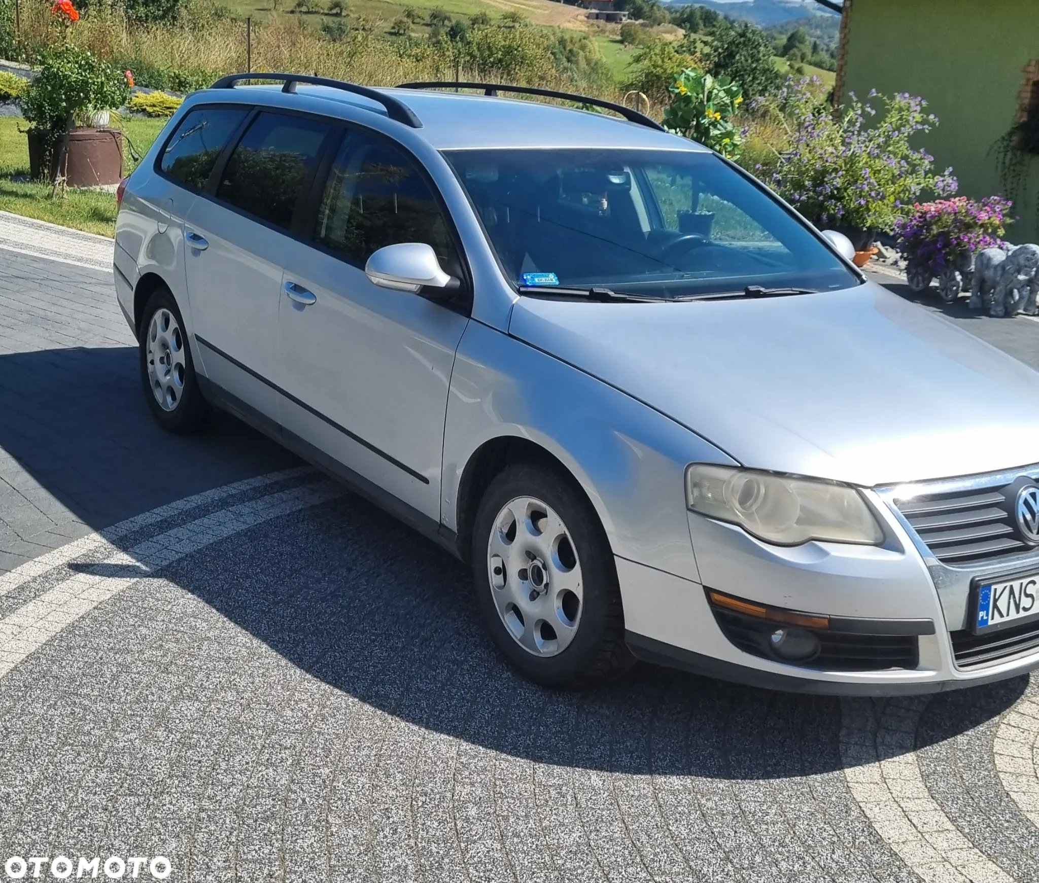 Volkswagen Passat 1.9 TDI Highline - 2