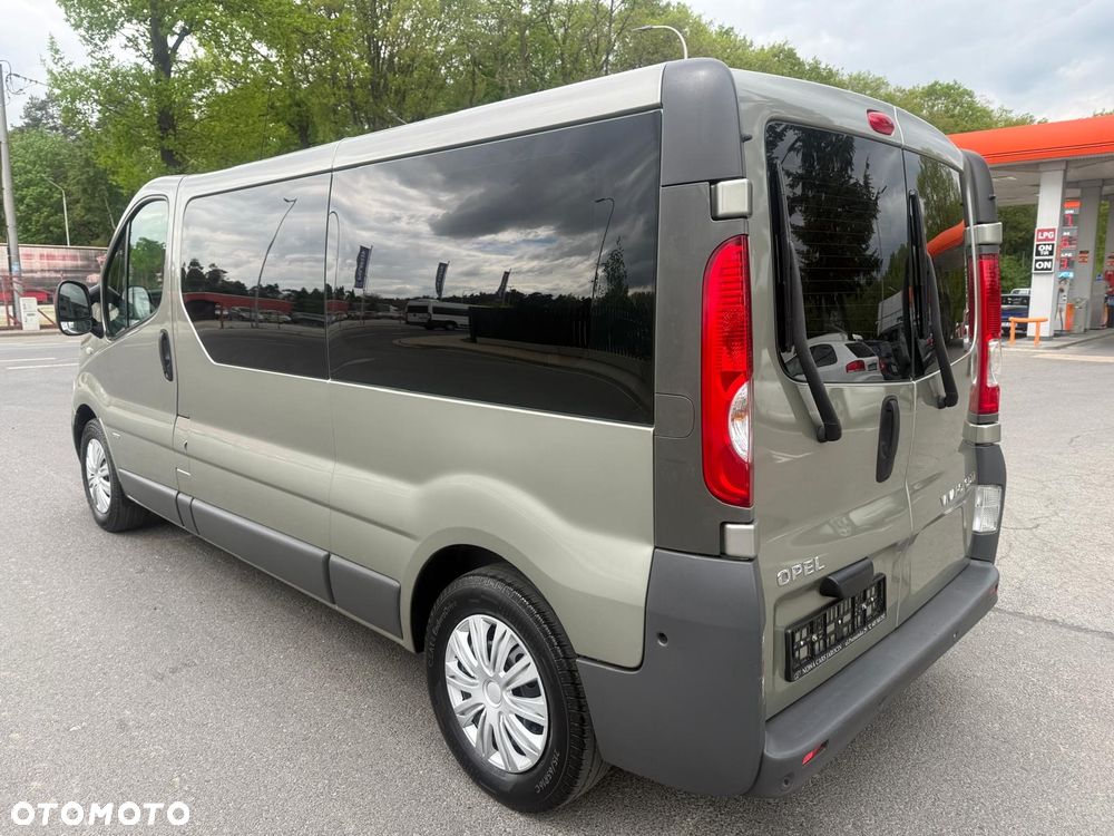 Opel Vivaro L2H1 2.9t Edition - 4