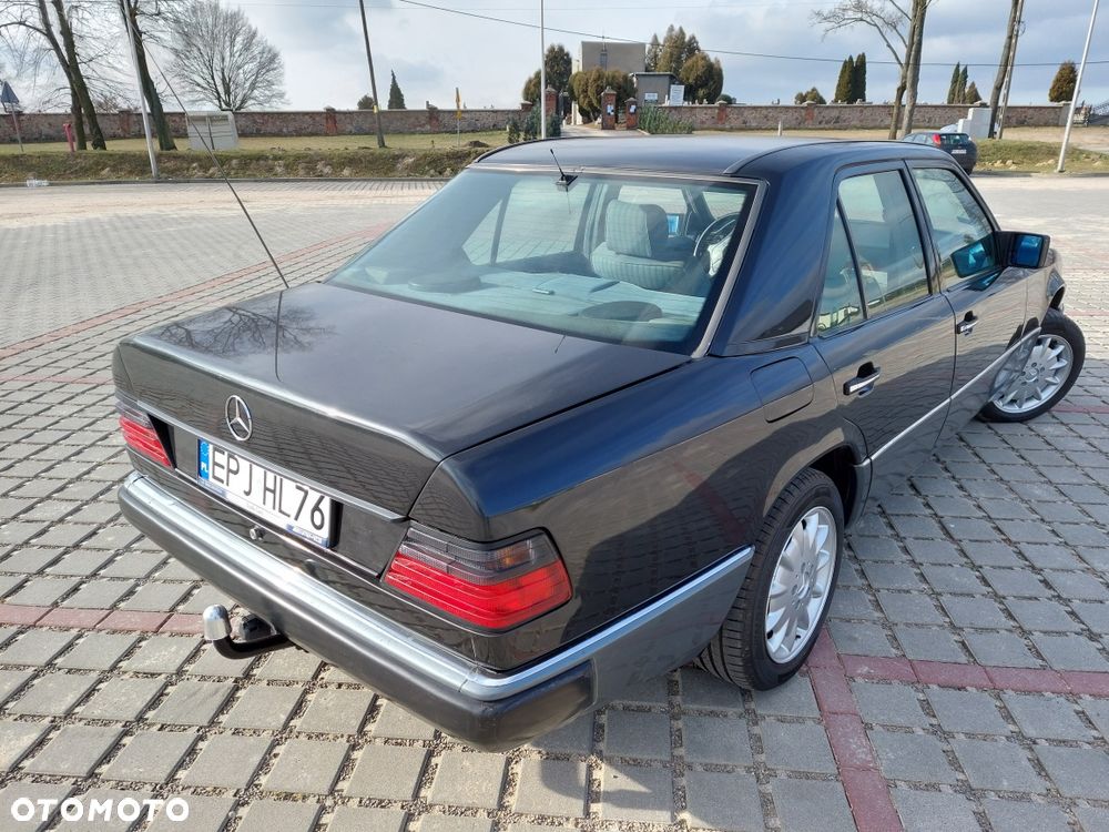 Mercedes-Benz W124 (1984-1993) - 6