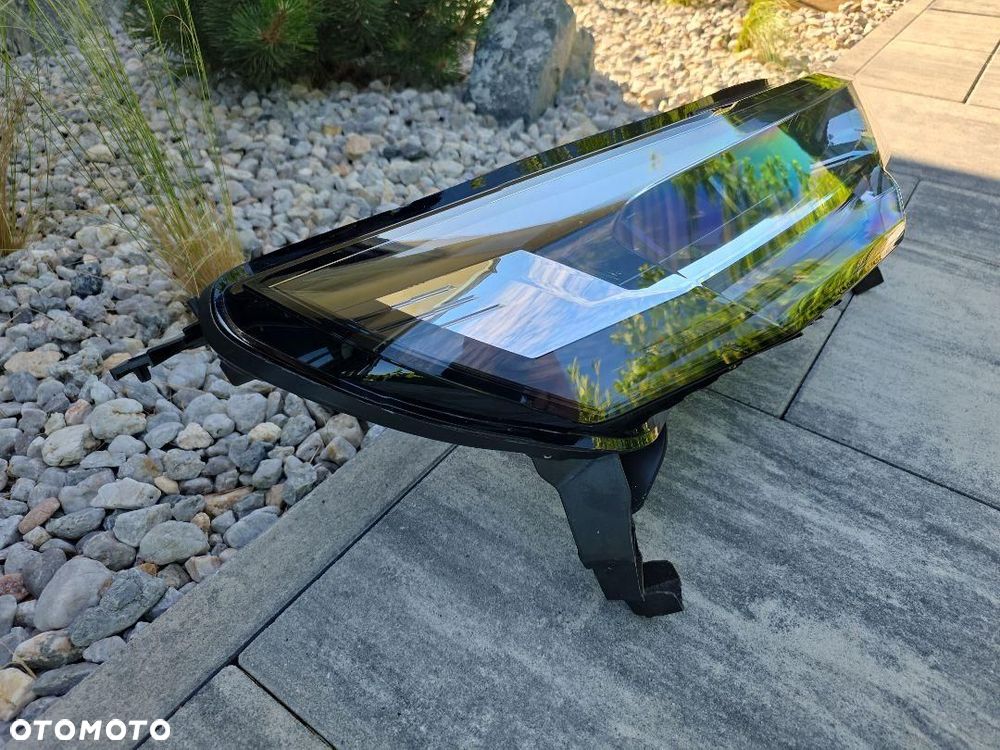 RENAULT CAPTUR 2 LIFT ASX Lampa prawa Kompletna Full Led 260107674R Chrom - 4