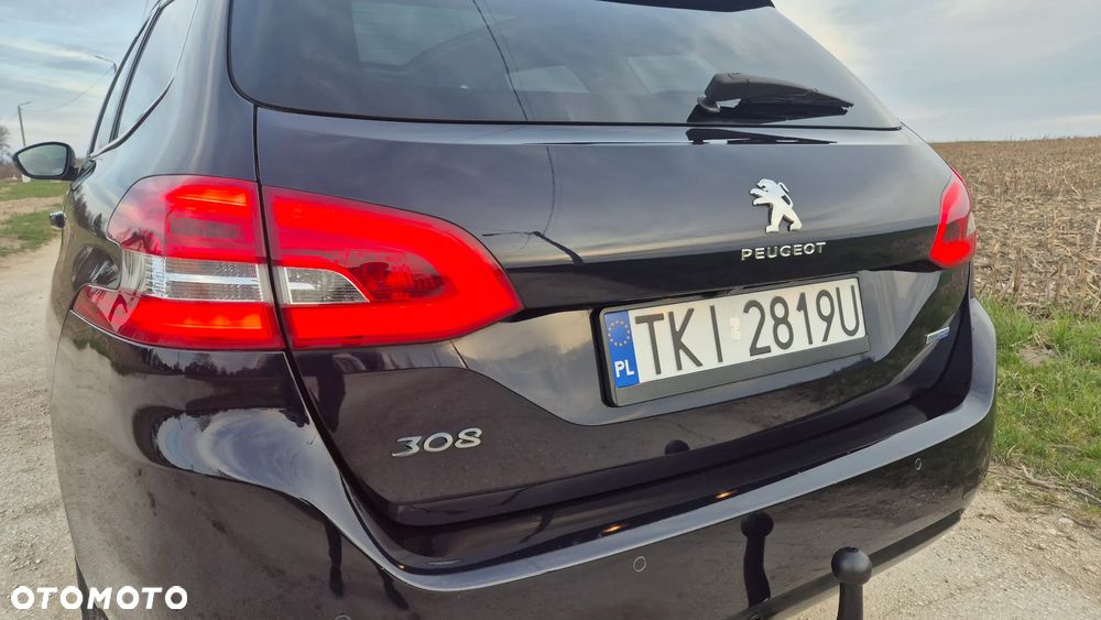 Peugeot 308 1.6 BlueHDi Allure S&S - 19