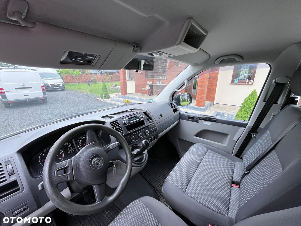 Volkswagen Transporter - 7