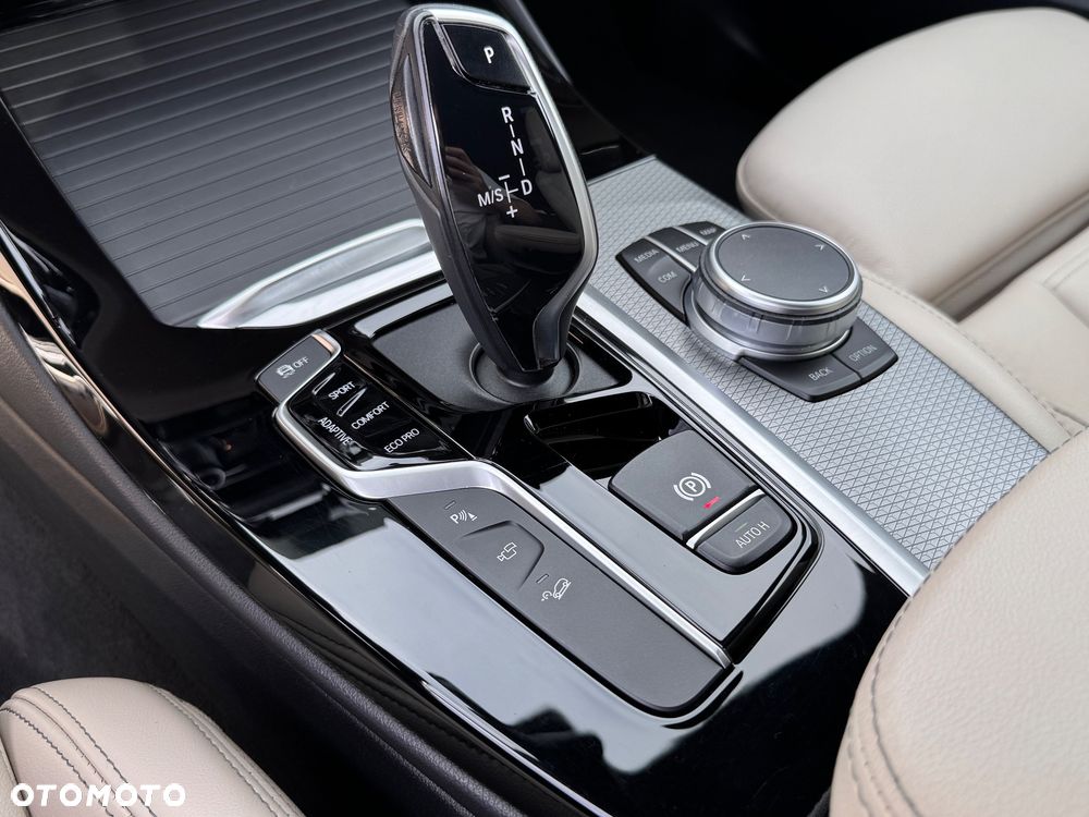BMW X3 xM40i mHEV - 23