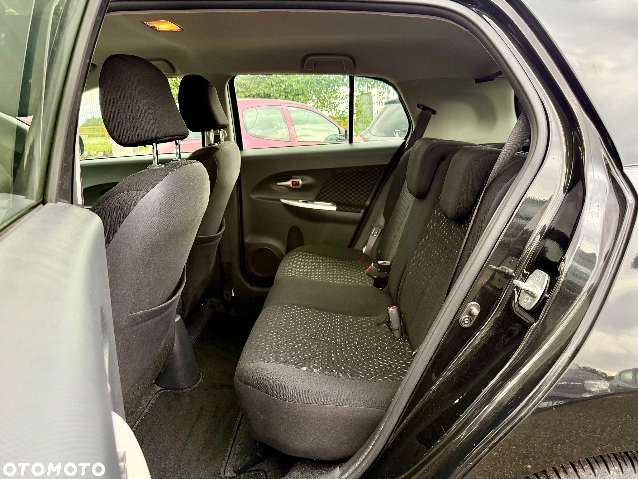 Toyota Urban Cruiser 1.33 4x2 Town - 24