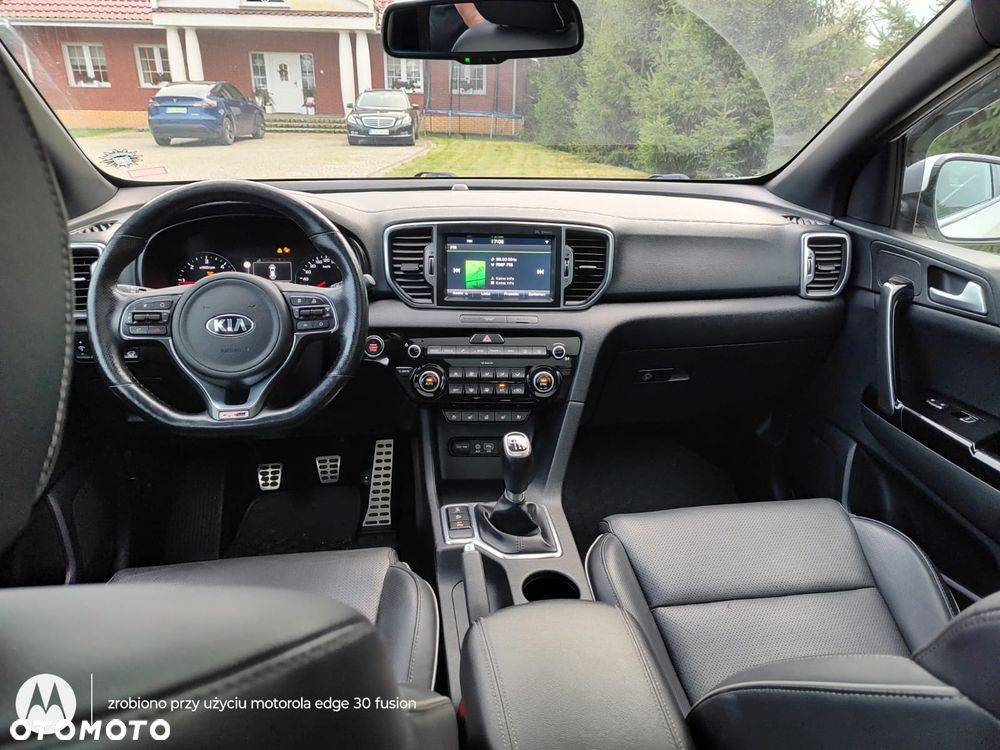 Kia Sportage 2,0 CRDI AWD GT Line - 9