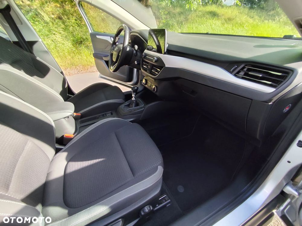 Ford Focus 1.5 EcoBlue Active - 12