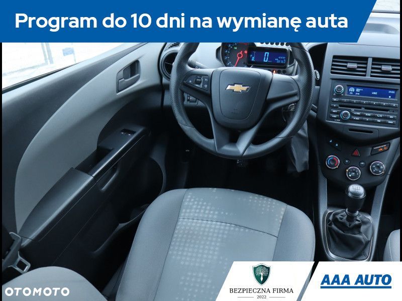 Chevrolet Aveo - 8