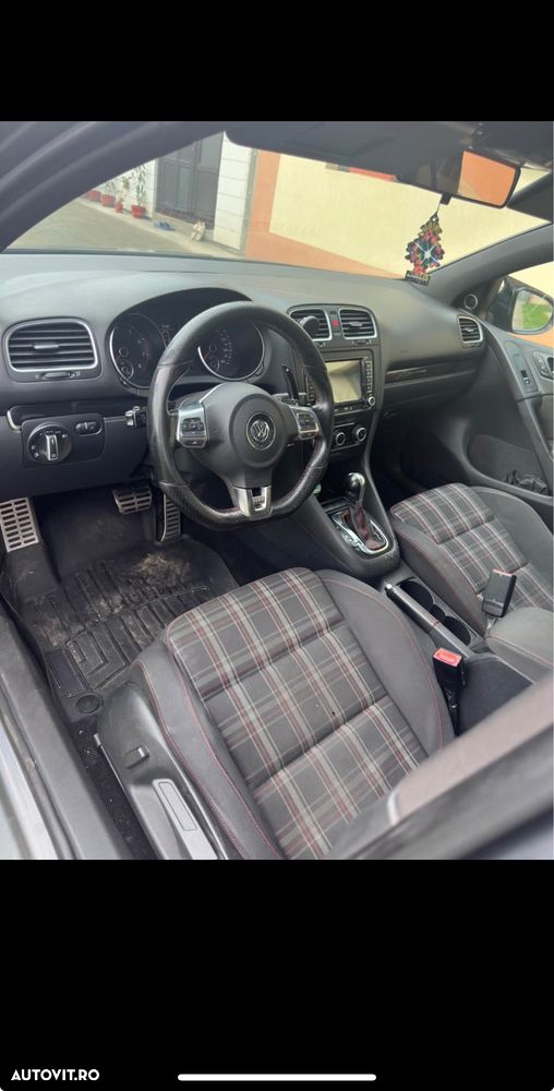 Volkswagen Golf 2.0 TSI GTI DSG - 9