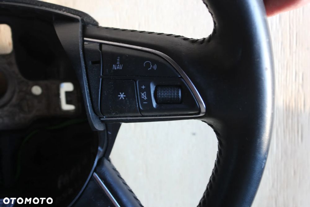 KIEROWNICA AUDI A3 8V 8U04199091B 2014 - 7