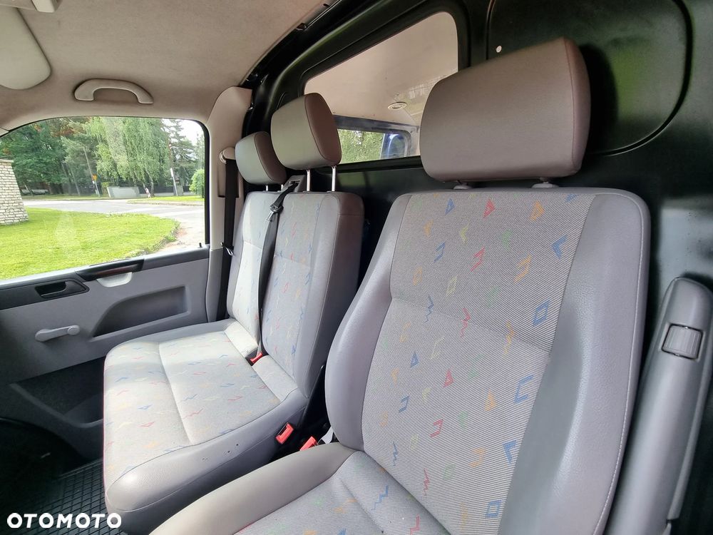 Volkswagen T5 - 17