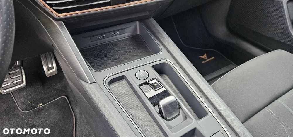 Cupra Leon Sportstourer 2.0 TSI 4Drive VZ Cup DSG - 14