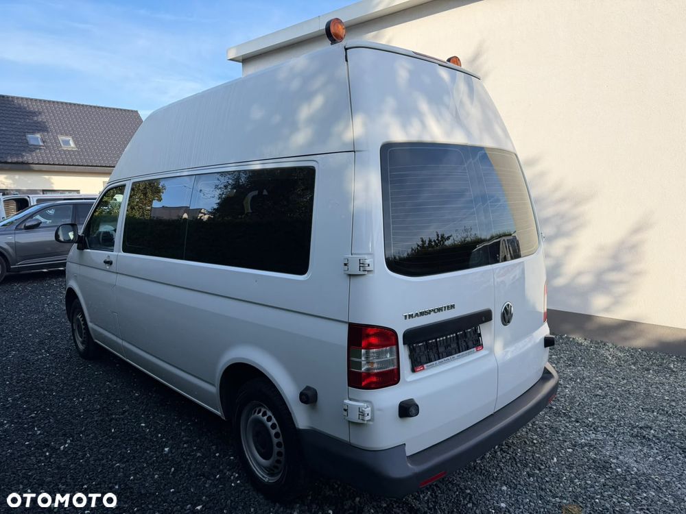 Volkswagen Transporter - 4
