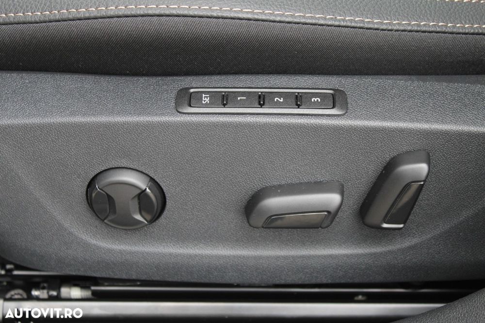 Skoda Octavia 2.0 TDI 150 CP DSG Selection - 25