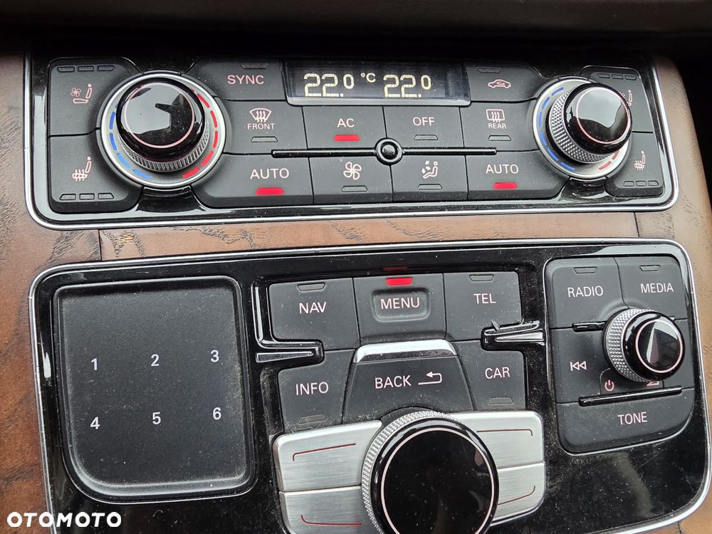 Audi A8 4.2 FSI Quattro - 14