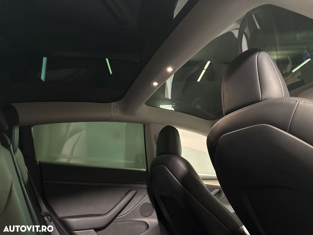 Tesla Model 3 Performance - 21