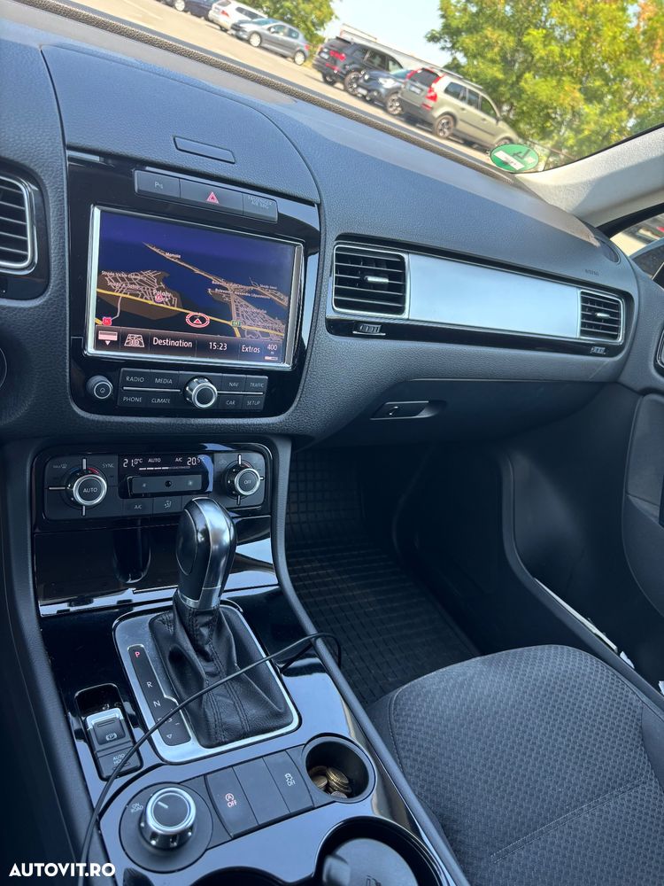 Volkswagen Touareg 3.0 V6 TDI Blue Motion DPF Automatik - 14
