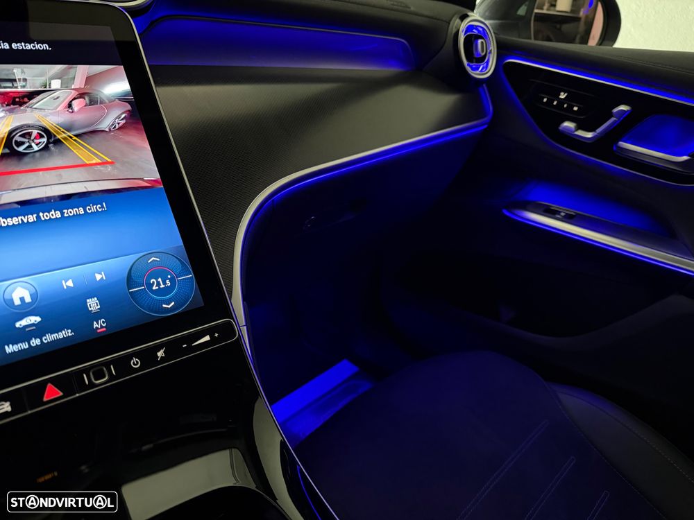 Mercedes-Benz GLC 300 de 4Matic 9G-TRONIC AMG Line Plus - 34