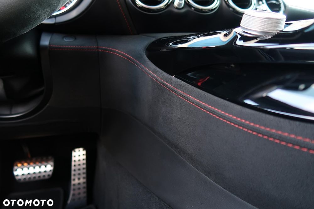 Mercedes-Benz AMG GT Standard - 30