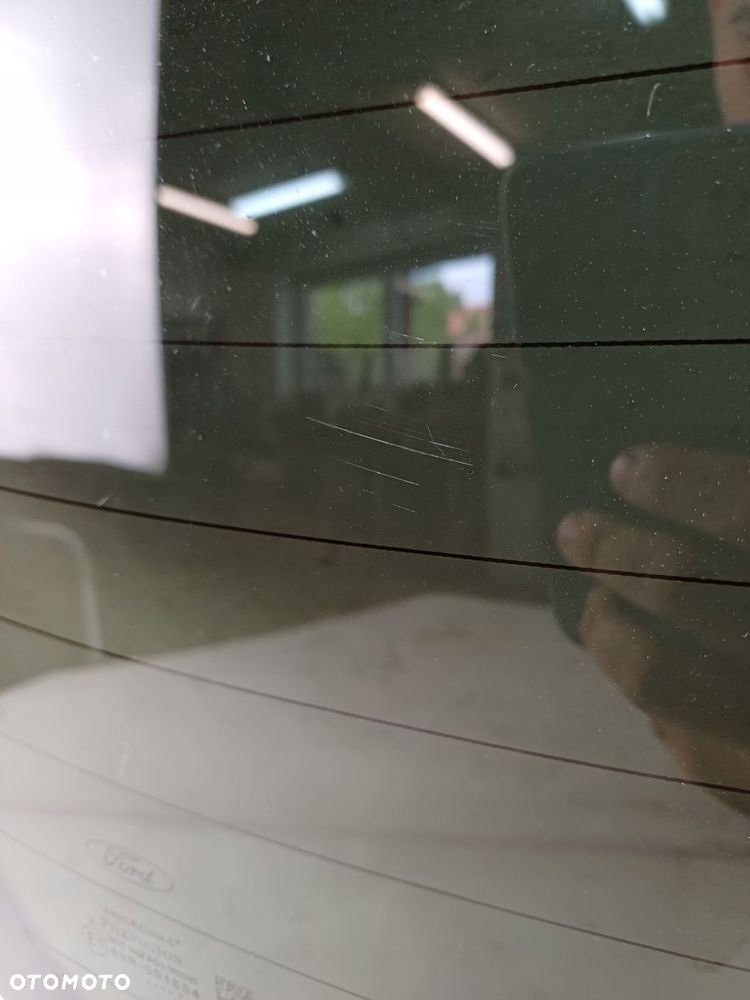 szyba klapy bagażnika tył ford b-max 12- rok szyby 17 - 5