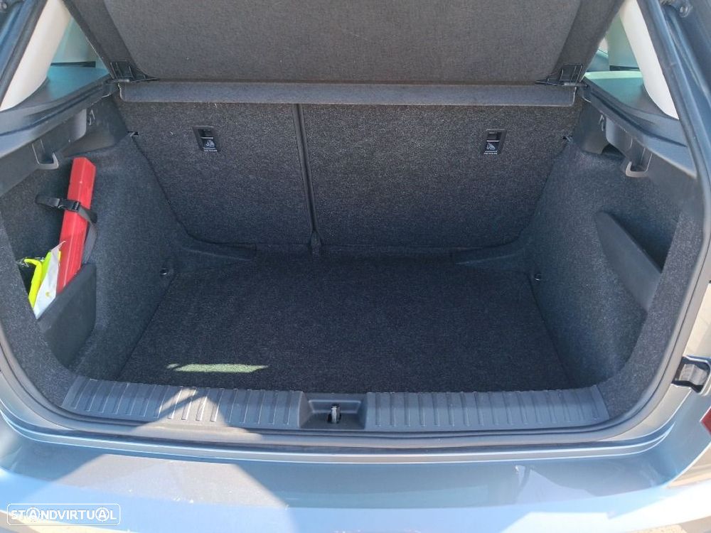 Skoda Kamiq 1.0 TSI Selection DSG - 27