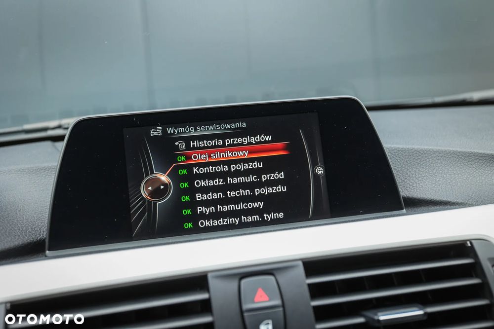 BMW Seria 3 320d Sport Line Shadow sport - 31