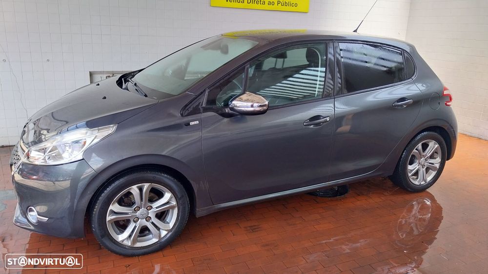 Peugeot 208 1.2 PureTech Active - 3