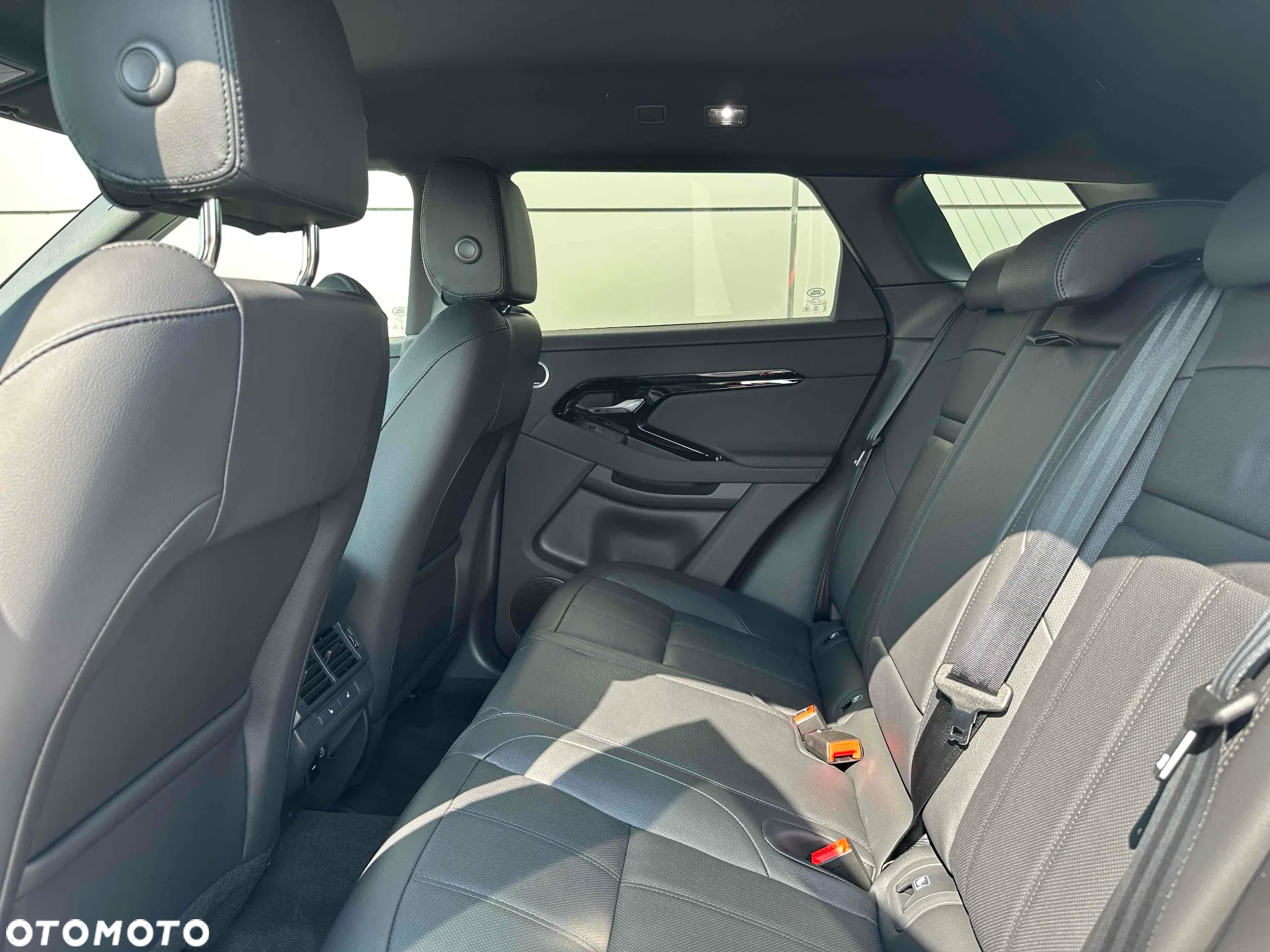 Land Rover Range Rover Evoque 1.5 P300e PHEV Dynamic SE - 12